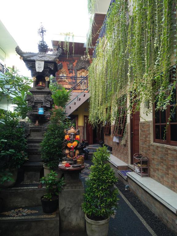 Guest house Asta House Kuta (Bali)